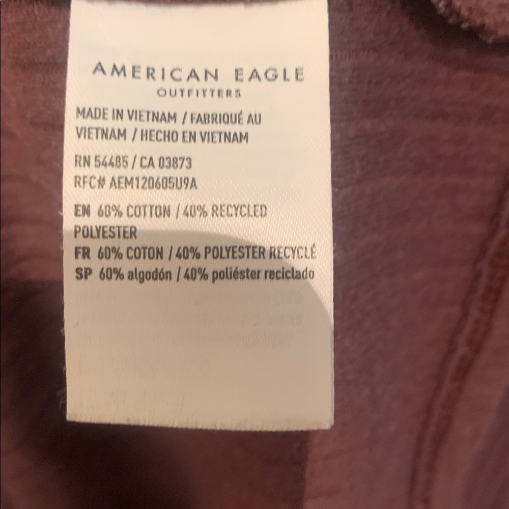 American Eagle Outfitters Purple Ribbed Material Crop Top SZ M - Picture 5 of 5